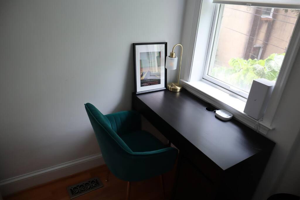3-Bedroom House With Cute Patio Explore Dc On Foot Washington Kültér fotó