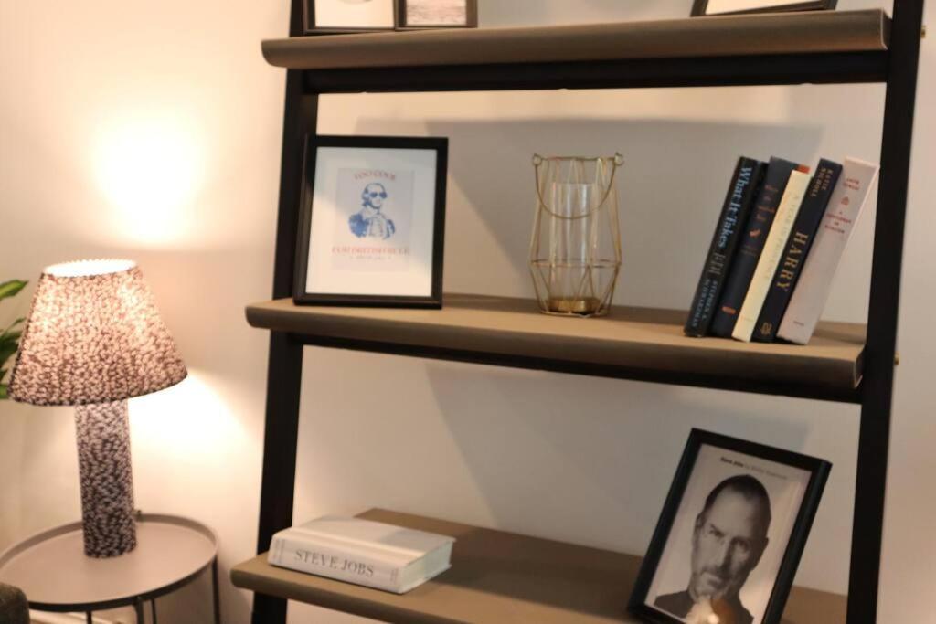 3-Bedroom House With Cute Patio Explore Dc On Foot Washington Kültér fotó