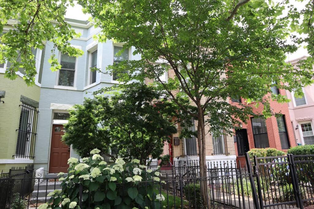 3-Bedroom House With Cute Patio Explore Dc On Foot Washington Kültér fotó